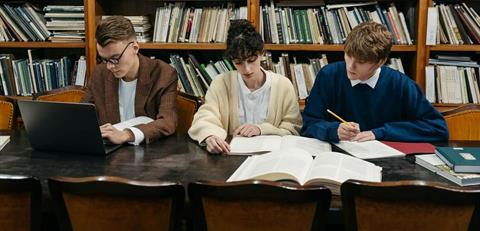 Come Prendere il Diploma di Maturità con Grandi Scuole Come Prendere il Diploma di Maturità con Grandi Scuole